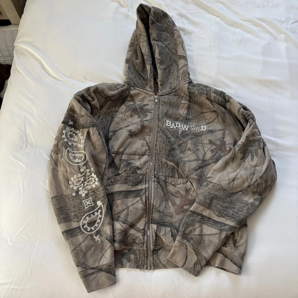 Badwood “Paisley” Real Tree Camo Hoodie and Sweat Set - Picture 1 of 7